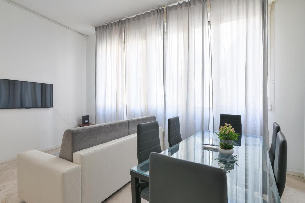 Prestige Boutique Homes - Duomo 1 Milano Exteriör bild